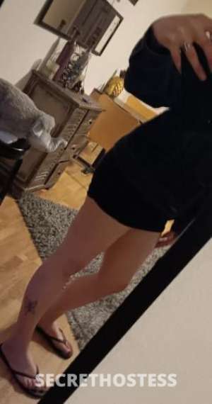 40 year old Escort in Cincinnati OH .Come let ME BLOW you AWAY! Available NOW