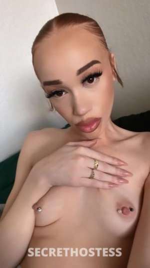 21 year old Escort in Sacramento CA Red bone baddie ..24/7 Available for car date