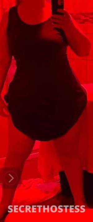 What's Your Pleasure Sexy Busty BBW Cougar with Ample Booty in Edmonton