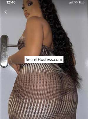 25 Year Old Caucasian Escort Accra Black Hair Black eyes - Image 2