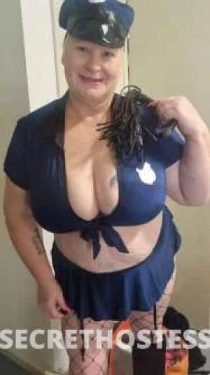 Mature Slut Vicki for all our needs as i just want it hard in Dubbo