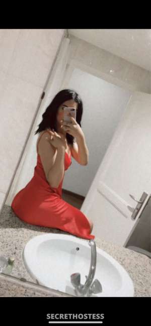 19Yrs Old Escort 160CM Tall Riyadh Image - 2