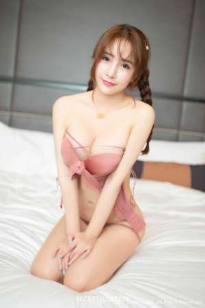 22 Year Old Asian Escort Philadelphia PA - Image 5