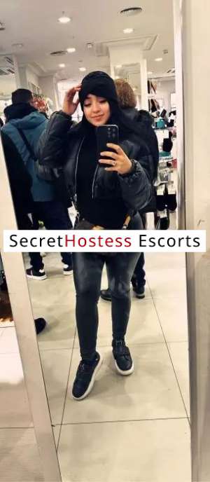 23 Year Old Colombian Escort Valencia - Image 1