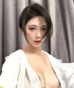 Lola, escort in Shanghai