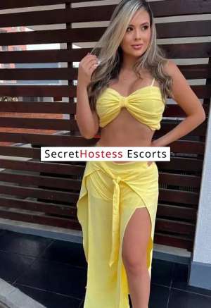 25Yrs Old Escort 56KG 165CM Tall Split Image - 2