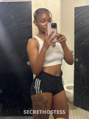 27Yrs Old Escort Chicago IL Image - 2