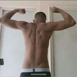 Lutter Sy, Male escort in Manila