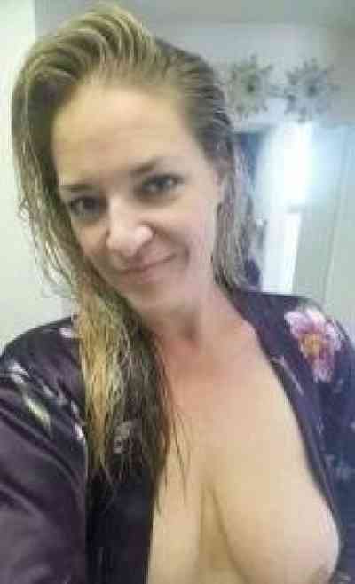 49Yrs Old Escort Agency escort girl in: Gloucester Image - 3