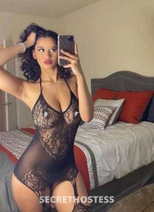 Cynthia 19Yrs Old Escort San Fernando Valley CA Image - 1