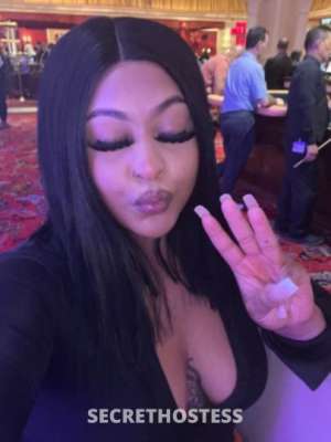 22 year old Escort in Charlotte NC Juicy beauty available now