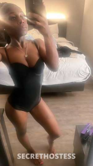 Minikat/strawberry 21Yrs Old Escort Louisville KY Image - 3