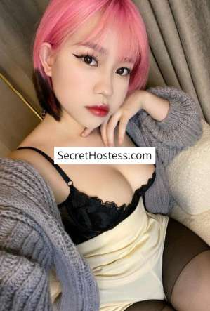 20 Year Old Asian Escort Dubai Blonde Black eyes - Image 1