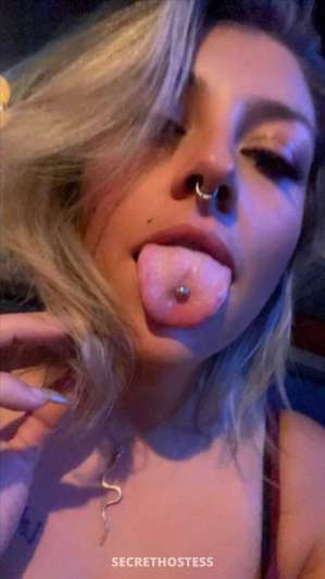 27 year old Escort in Chicago IL five star service