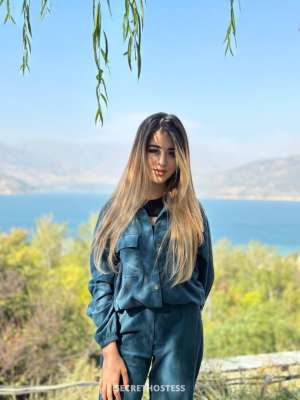 21 Year Old Turkish Escort Dubai Blonde - Image 1