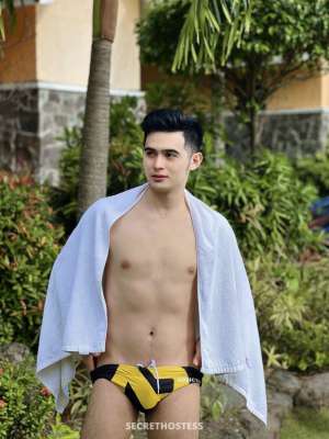 Tisoy Twink, Male escort in Makati City
