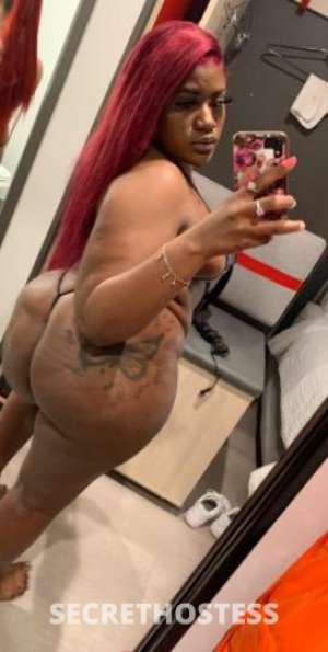 22 year old American Escort in Huntsville AL Exotic Thick Baddie WINTER . TWO NIGHTS ONLY