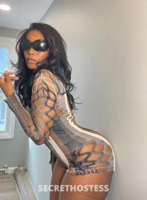 Hello daddy! . i'm available now write me . i'm latina in Minneapolis MN