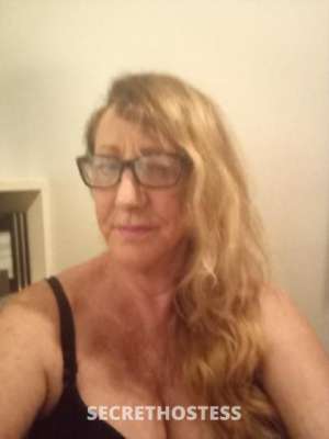 incall available outcall available looking for a mature  in Tampa FL