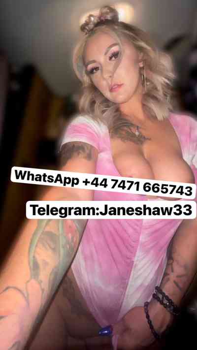 28Yrs Old Escort Size 18 70KG 6CM Tall Felling Image - 0