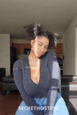 Online only - small waist huge natural b000bz mixed beauty in Toronto