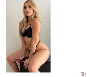 ROXANNE . SEXY BLONDE ✅ PARTY GIRL, Independent in Hertfordshire