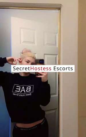 25 year old Escort in Naples FL Nancy babe