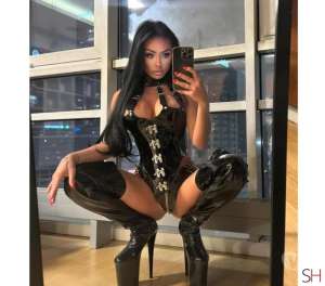 Gorgeous girl for outcall only! Best in the area,  in London