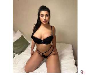 Betty ❤️new here town centre✨Natural body.,  in Reading