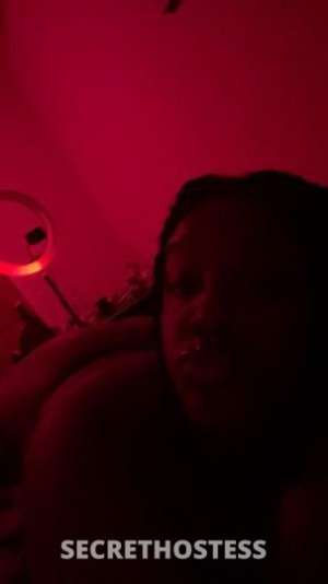 28 year old Escort in Rockford IL Outcalls only