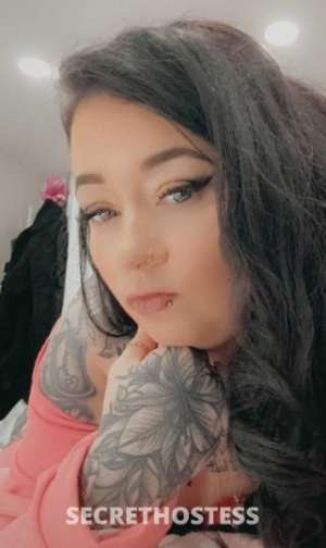 44 year old Escort in Green Bay WI Safe,Real hookups!No catfish! I do verify via snap! Selling 