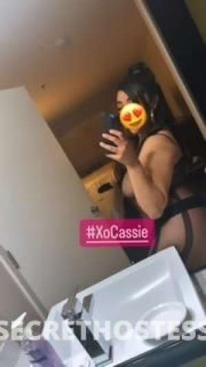 .mixed spanish mami . .in town limited time only. . call or  in North Bay CA