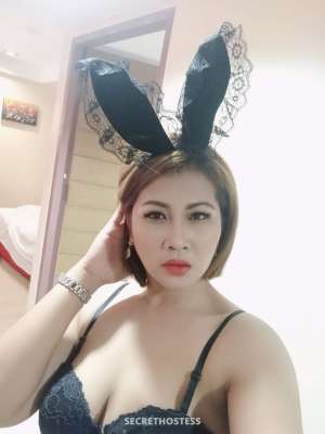 candy in w/real gfe and cim bj, escort in Ahmedabad
