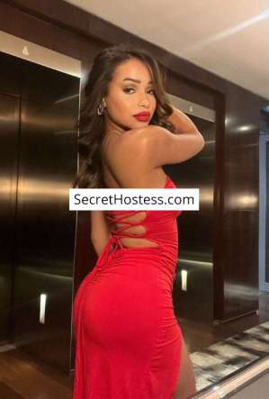 23 year old Latin Escort in Paris Clara, Agency
