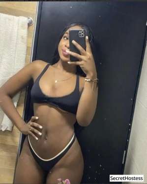 0 year old Cuban Escort in Lyon Estel