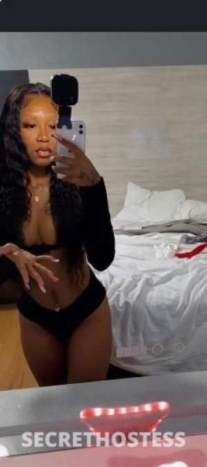 FETTY 24Yrs Old Escort Portland OR Image - 3