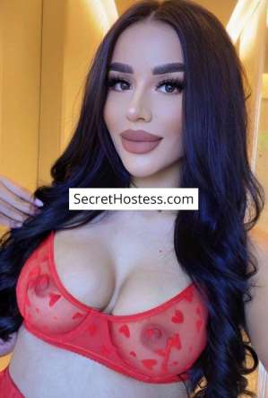 23 Year Old Arabian Escort Riyadh Black Hair Black eyes - Image 4