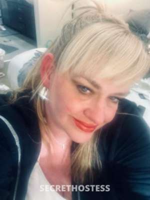 40 year old Escort in Charlotte NC I am available now