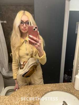 24 Year Old Escort Philadelphia PA Blonde - Image 3