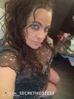 34 year old Escort in Louisville KY .Satisfy your fantasies