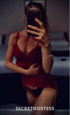 21 Year Old Australian Escort - Image 2