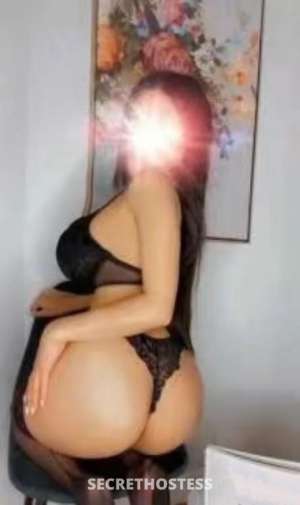 27 Year Old Malaysian Escort in Glenroy - Image 5