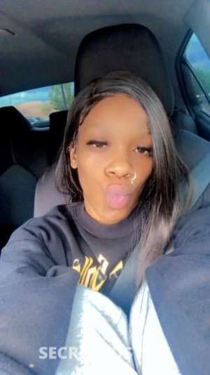 28 year old Escort in Fresno CA N - PRETTY THICK WET LipZ S CHECK ME OUT