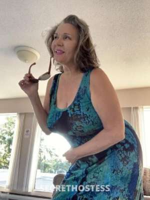 ..47Yrs ✔$.✔Mature Sexy✔$.✔.. .Alone Home..Incall/ in Milwaukee WI