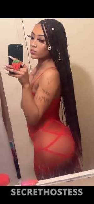 .incall//car date .new intown. sexy carmel petite in Seattle WA