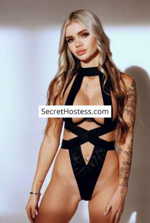 24 Year Old Caucasian Escort Dubai Blonde Green eyes - Image 1