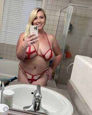 42 Year Old Escort Victoria Blonde - Image 5