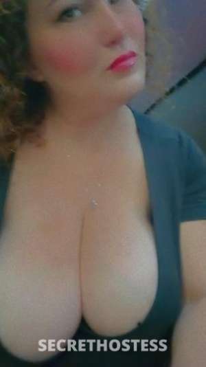 . come play with my big beautiful 38hh in Phoenix AZ