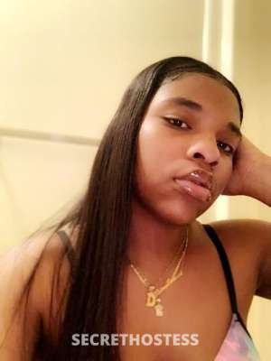 23 year old Escort in Lancaster CA cardate specials