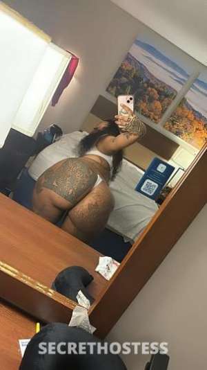 24 year old Asian Escort in Raleigh-Durham NC .. Tight, Wet and Thick .. Your Favorite Blasian Girl . Lets